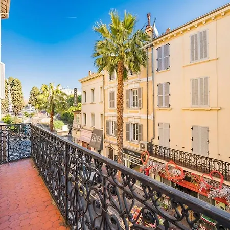 Nice 2 Bedroom Near The Palais Des Festivals *